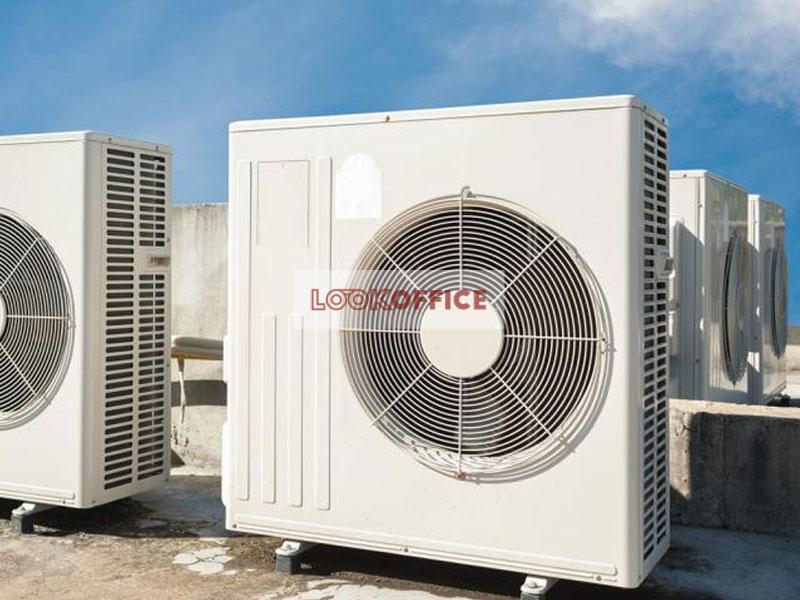 Installation space of building air conditioning system