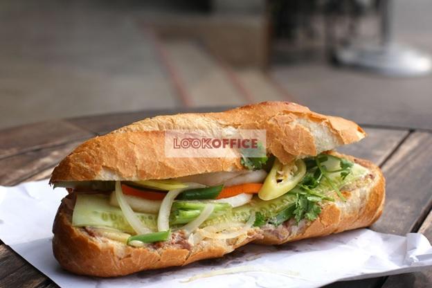 Banh mi - cheap lunch in Ho Chi Minh City