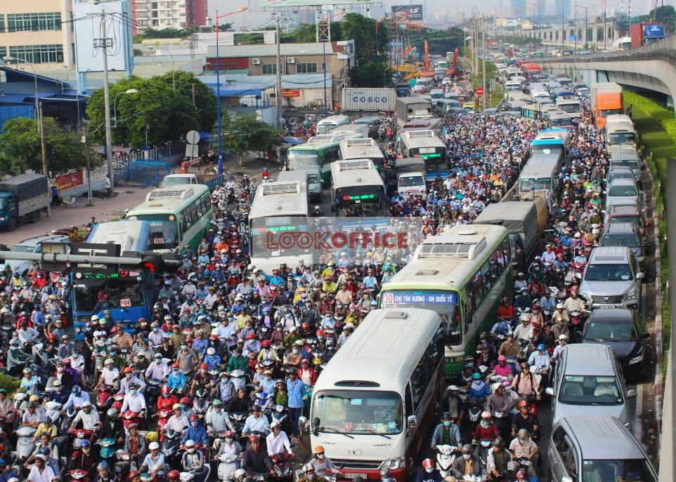 Remedial solutions to traffic jam in Vietnam HCMC