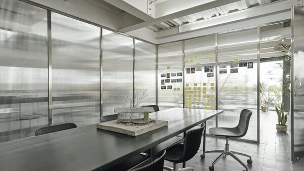 Criteria for selecting cheap small office space for rent