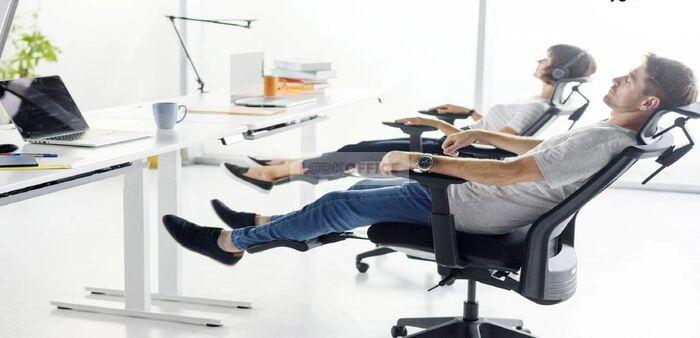 Arrange furniture in the office - lookoffice.vn