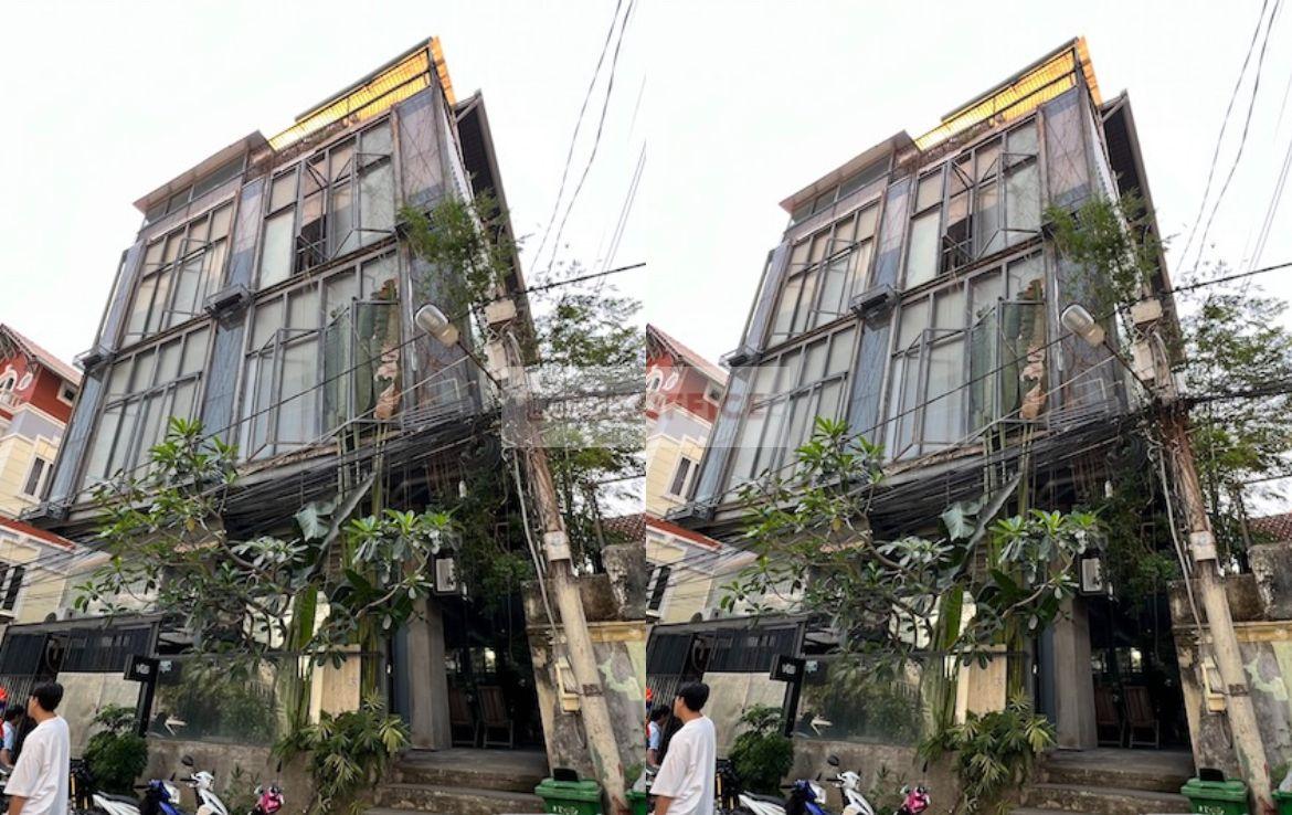 Another Leehouse Building