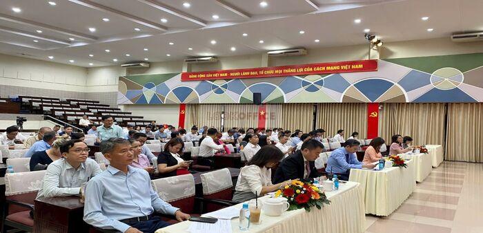 The secret to establishing an enterprise in District 4 - lookoffice.vn